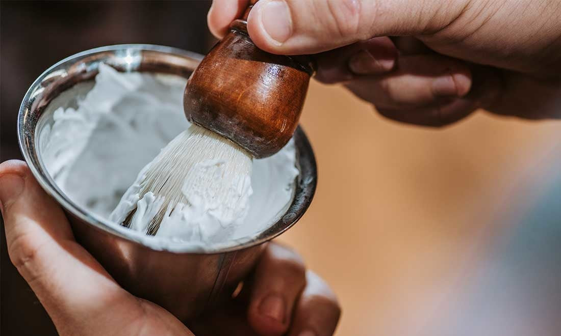 Hoe klop je een scheercreme tot een Scheerschuim Hoe klop je een scheercreme tot een Scheerschuim