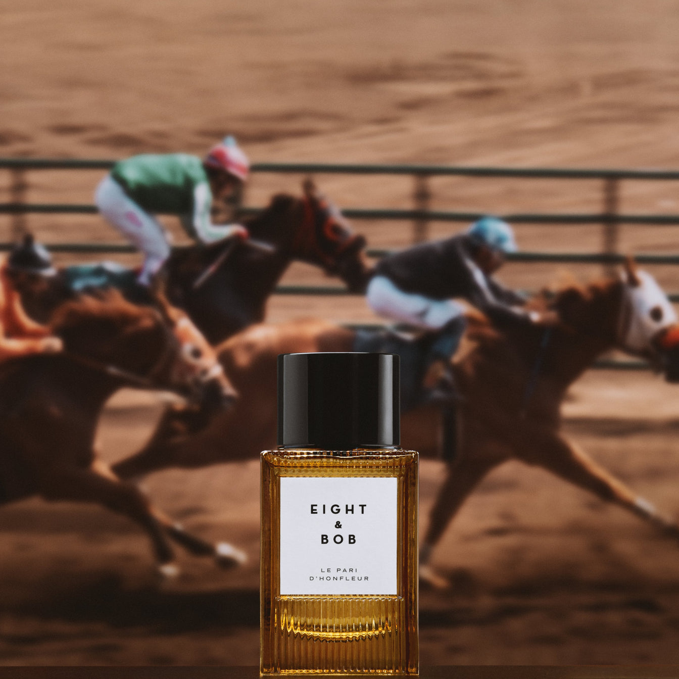 Eight & Bob Eau de Parfum - Le Pari D'honfleur sfeer 3